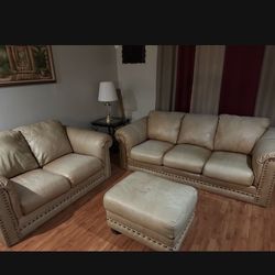 Couch And Sofa 