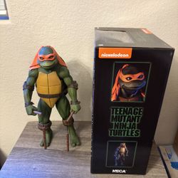 Neca TMNT Teenage Mutant Ninja Turtles Movie 1/4 Scale Michelangelo Figure