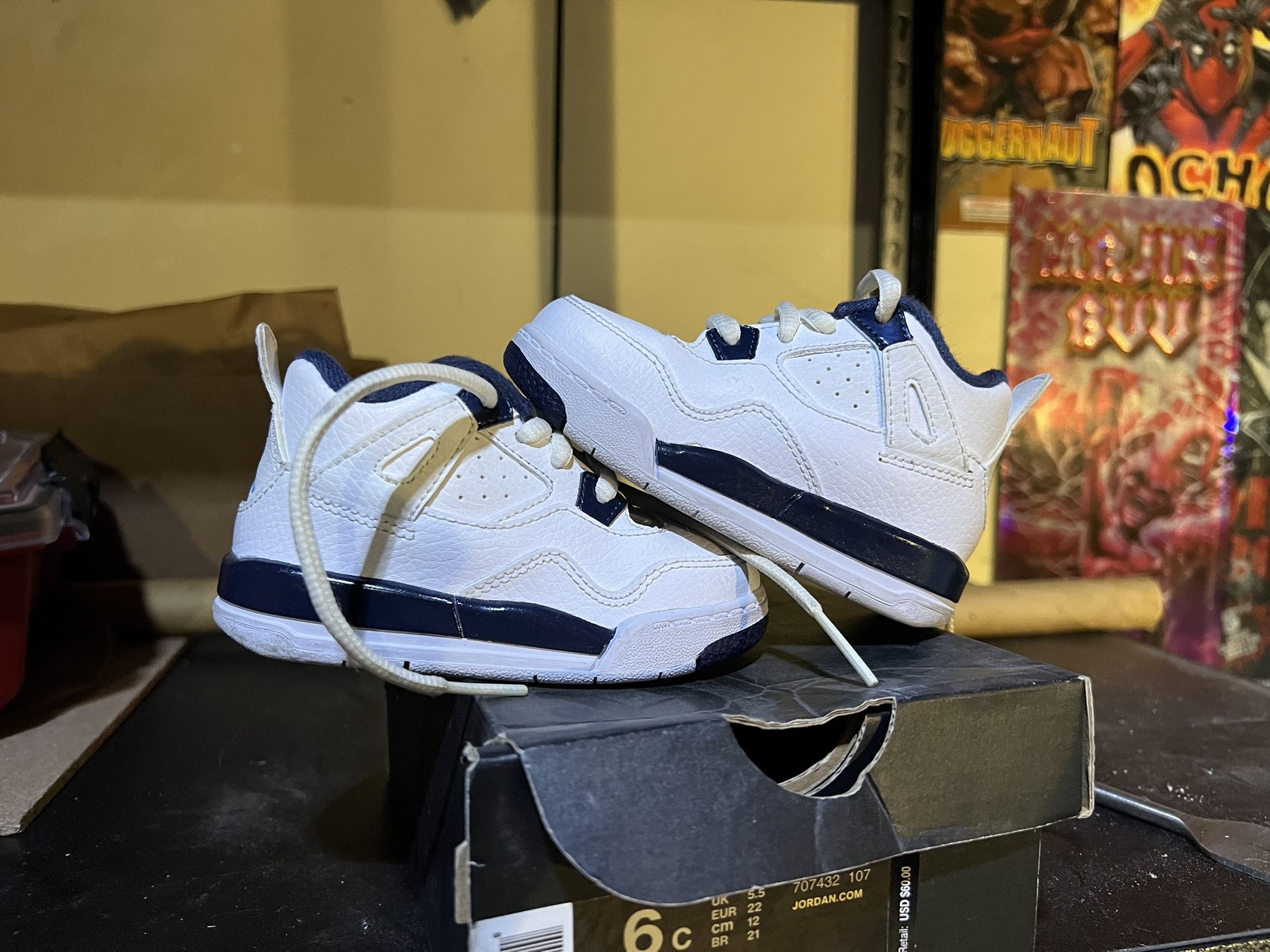 Jordan 4s “Columbia Blue” 6c