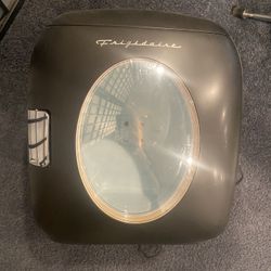 Frigidaire Mini Fridge/ Warmer For Car Or Home 