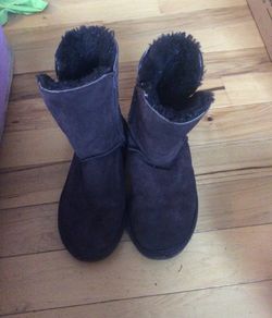Brown ugg boots