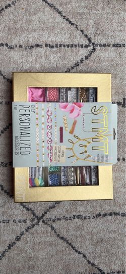 STMT Make It Personal Bracelet Making Kit (NEW)