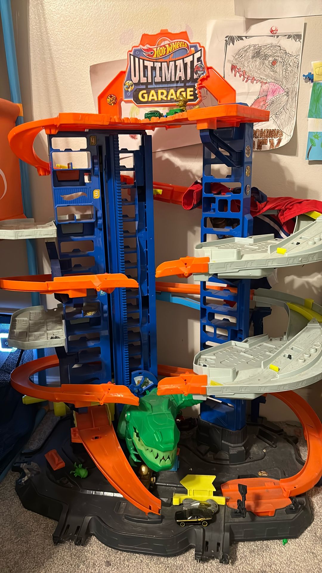 Hot Wheel Ultimate Garage 
