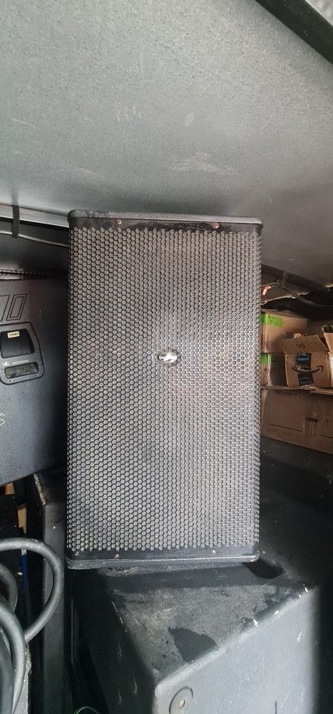 DAS Speakers (PAIR) 15-inch 2-2-way PASSIVE SPEAKERS 