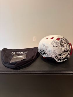 NEW Smith Holt Snow Helmet