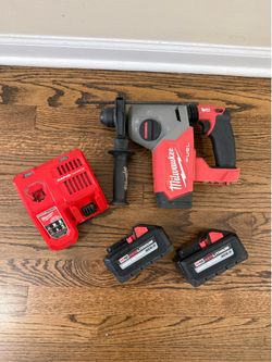 M18 FUEL 18V Lithium-Ion Brushless 1 in. Cordless SDS-Plus Rotary Hammer Kit with Two 6.0 Ah Batteries