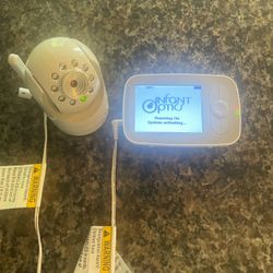 Baby monitor by Infant Optics
