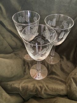 Etched Wine Glasses x3
