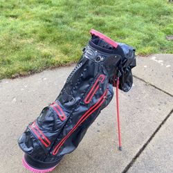 Golf Bag Waterproof With Cover $10