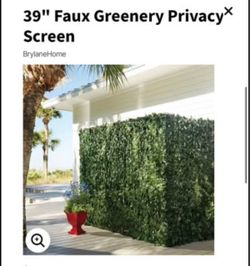 Faux greenery privacy screen
