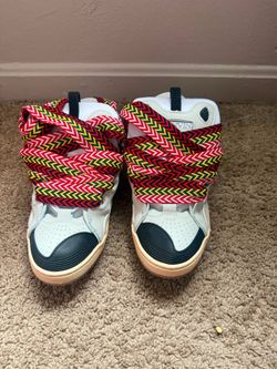 Size 42 Lavins