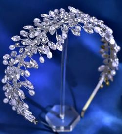 BRIDAL NEW HAIR ACCESSORIES 