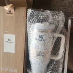 40 Oz Stanely  Cups On Sale