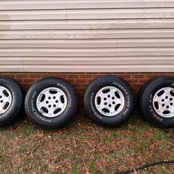 Chevrolet 6 lug OEM stock wheels
