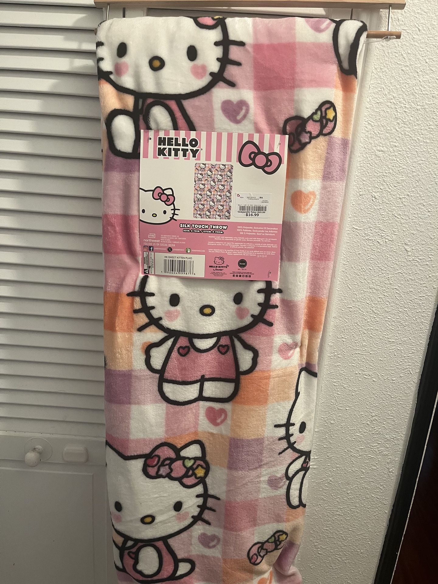 Hello Kitty Blanket 