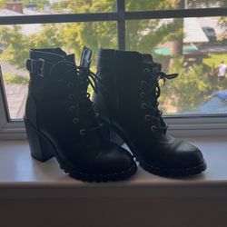 Black Heel Boots (size 6)