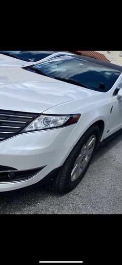 Homecoming Limo