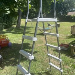 Pool Ladder