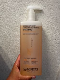 Giovanni Hydrating Clarifying Shampoo