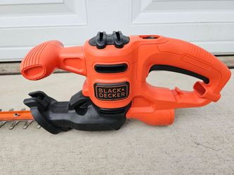 Black and Decker Corded Hedge Trimmer
