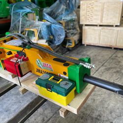 Mini Excavator Caterpillar CAT 307 Hydraulic Hammer Breaker with Automatic engineers or Similar Machine.