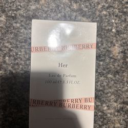 Burberry Her (BRAND NEW)