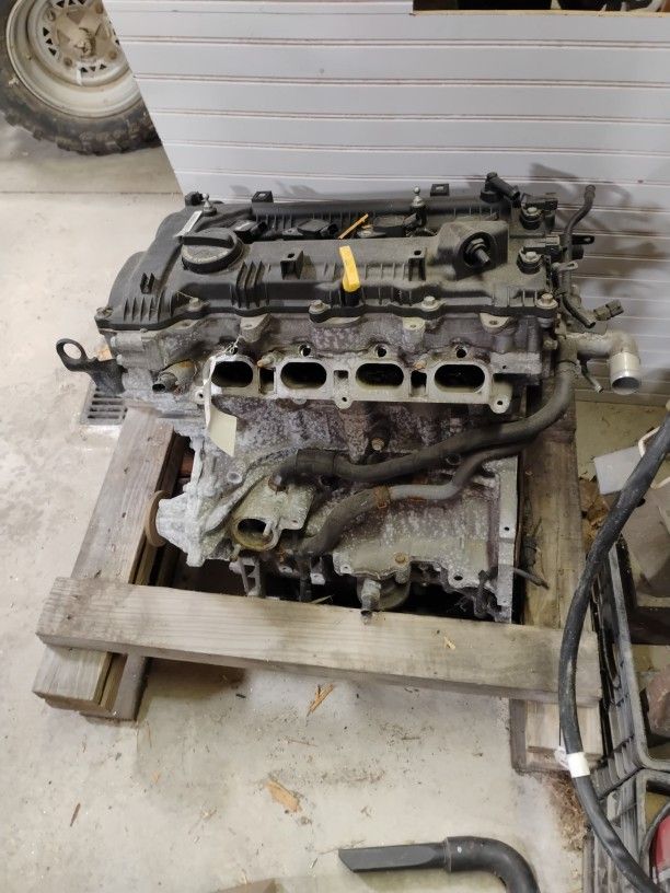 Hyundai Elantra Engine
