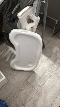Baby high chair BabyTrend