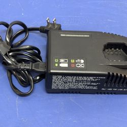 Snap-on Tools 14.4 V MicroLithium Battery Charger