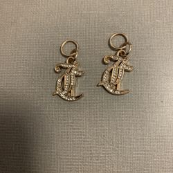 Elegant Juicy Couture earrings. Gold-tone