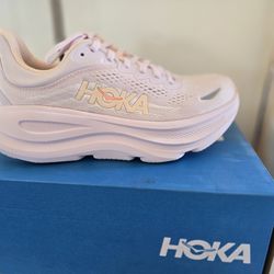 Hoka women Bondi 9