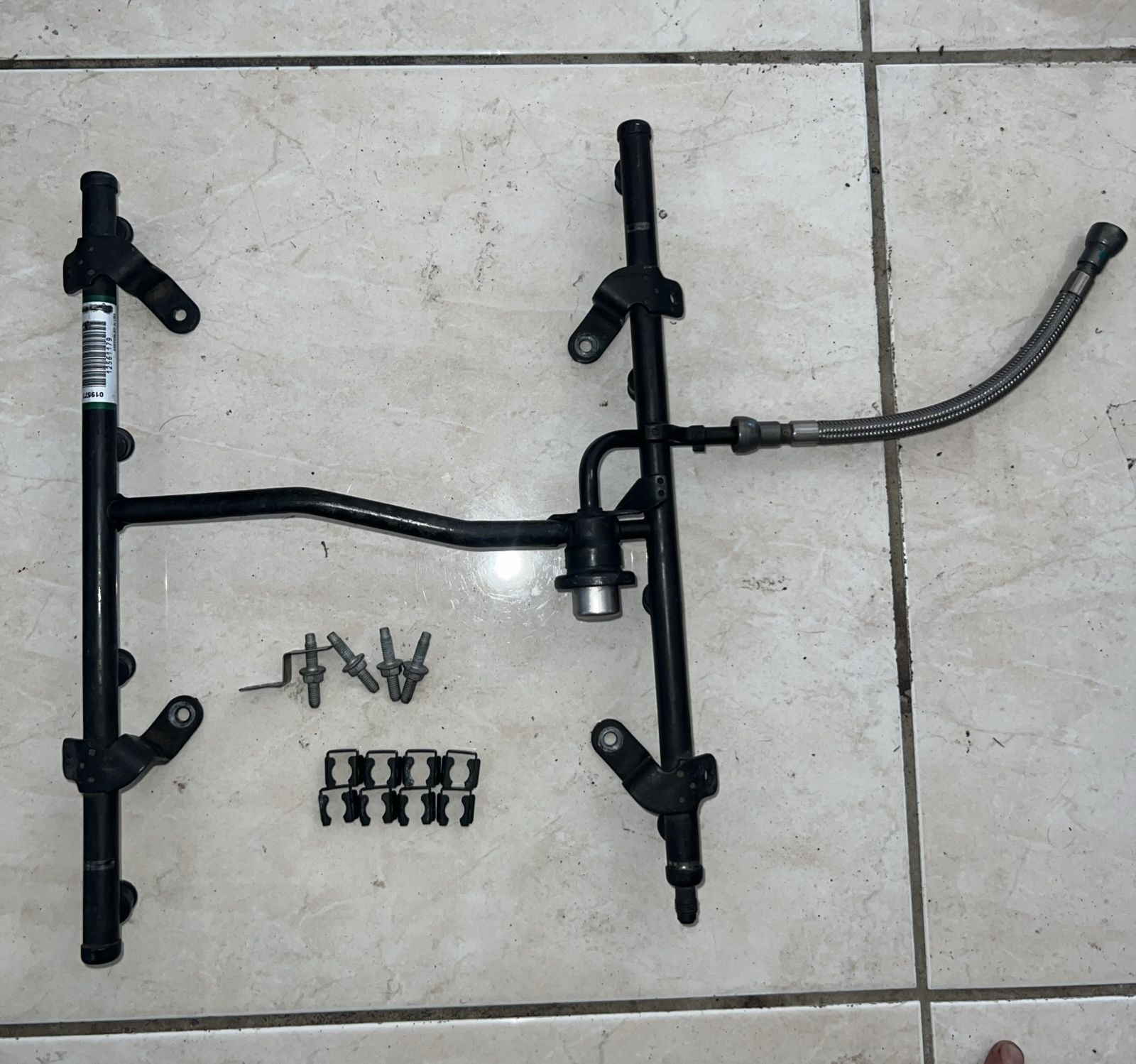OEM LS1 LS6 Fuel Rail Corvette Camaro Firebird Trans Am GTO 5.7L