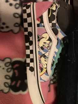 Vans looney tunes 5 1/2 women’s worn a couple times