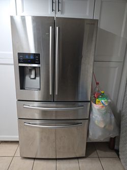 Samsung Refrigerator 