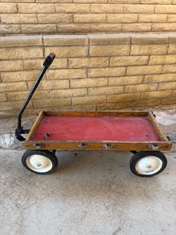 Vintage Wagon(Greenway Road and Cave Creek Road)