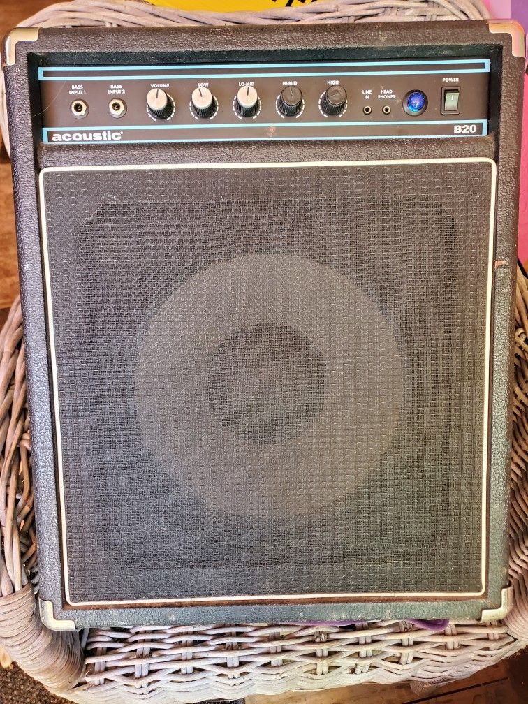 Acoustic B20 Bass Amplifier 120V 30W 60Hz