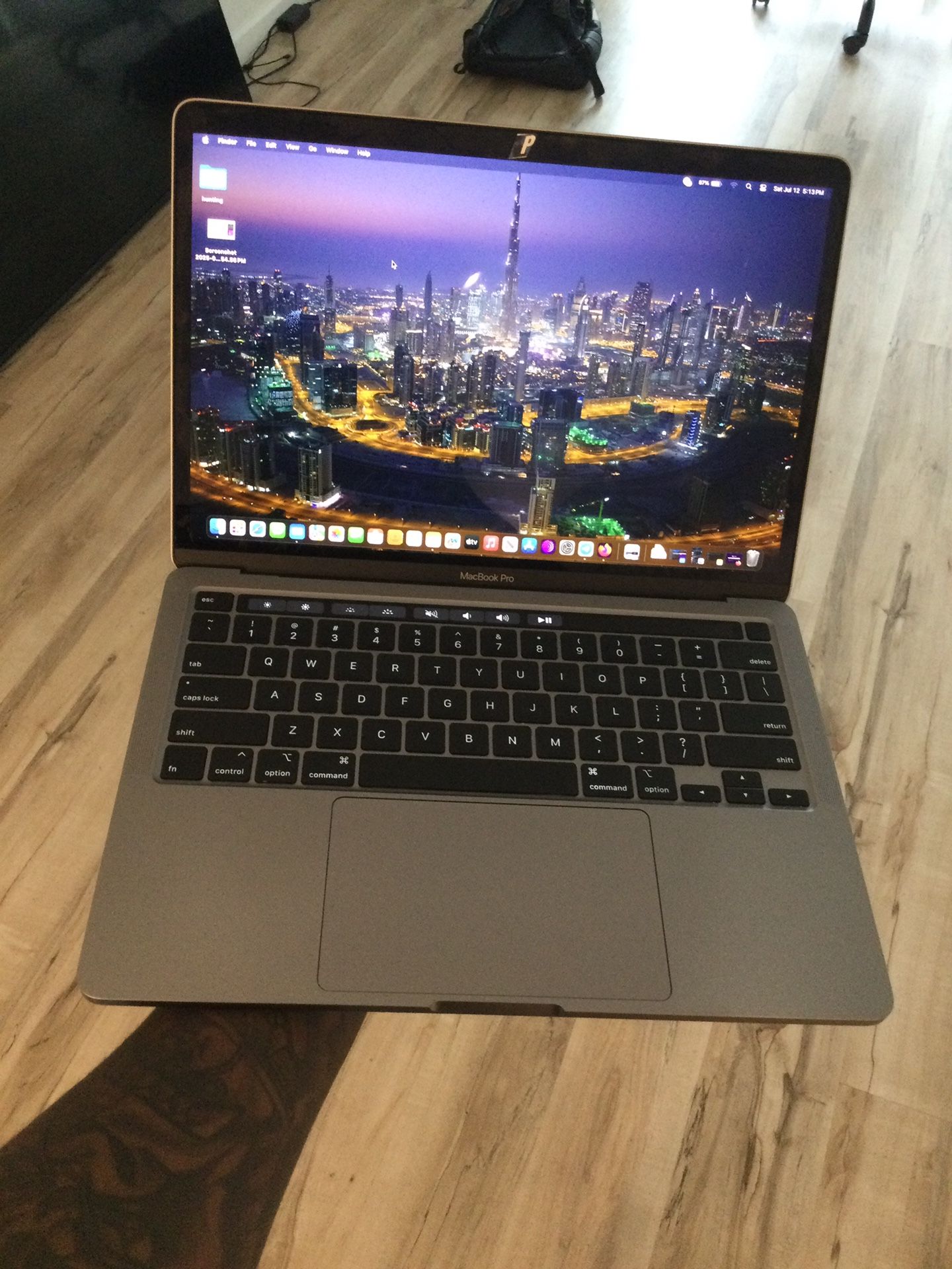 Apple MacBook Pro - 13 Inch, 256 GB, Magic Keyword, Space Grey - Refurbished