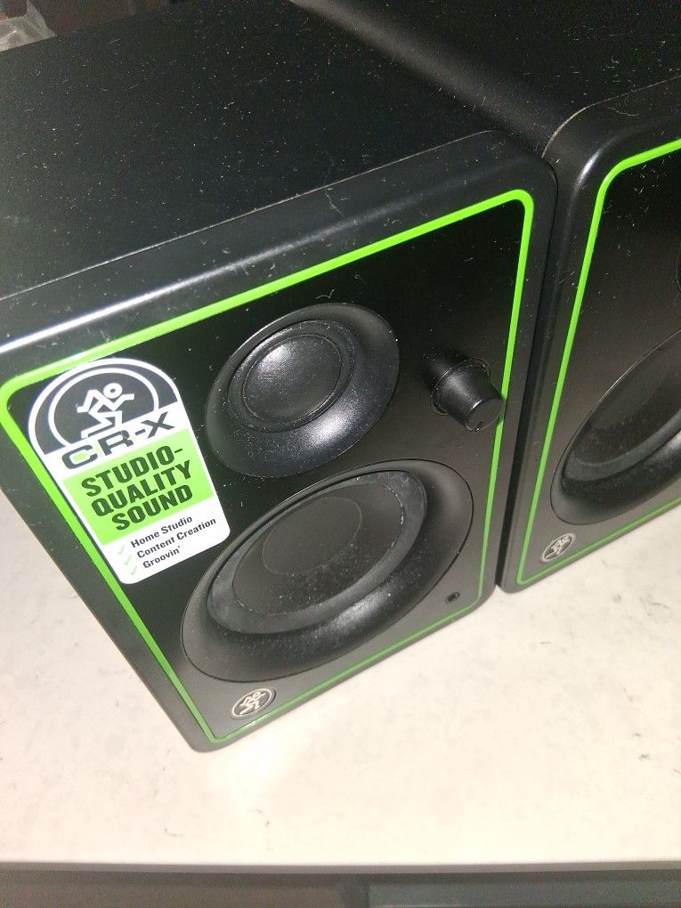 CR3-x Studio Speakers
