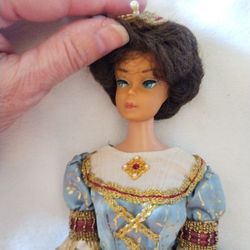 Barbie Brunette Vintage Bubble Cut Doll In Guinevere Outfit