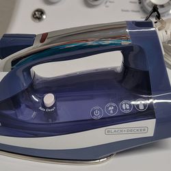 BLACK+DECKER One Step Steam Iron for Sale in Temple, TX - OfferUp