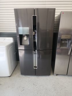 New Samsung Black Stainless Steel Fridge