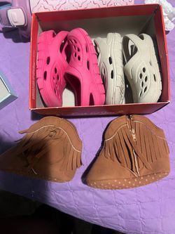 Baby girl shoes size 3