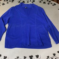 Women’s Top (size XL)