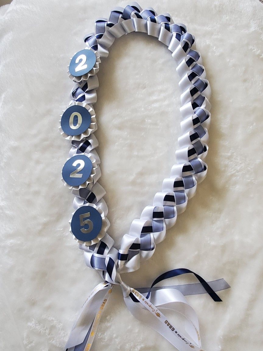 Graduation Lei (Ready for Pick-up)