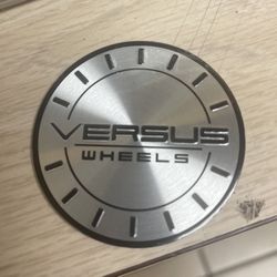 BRAND NEW  VERSUS WHEELS WHEEL CENTER CAPS SILVER