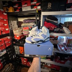 Jordan Retro 6 “UNC”  Brand New! Size: 8.5 