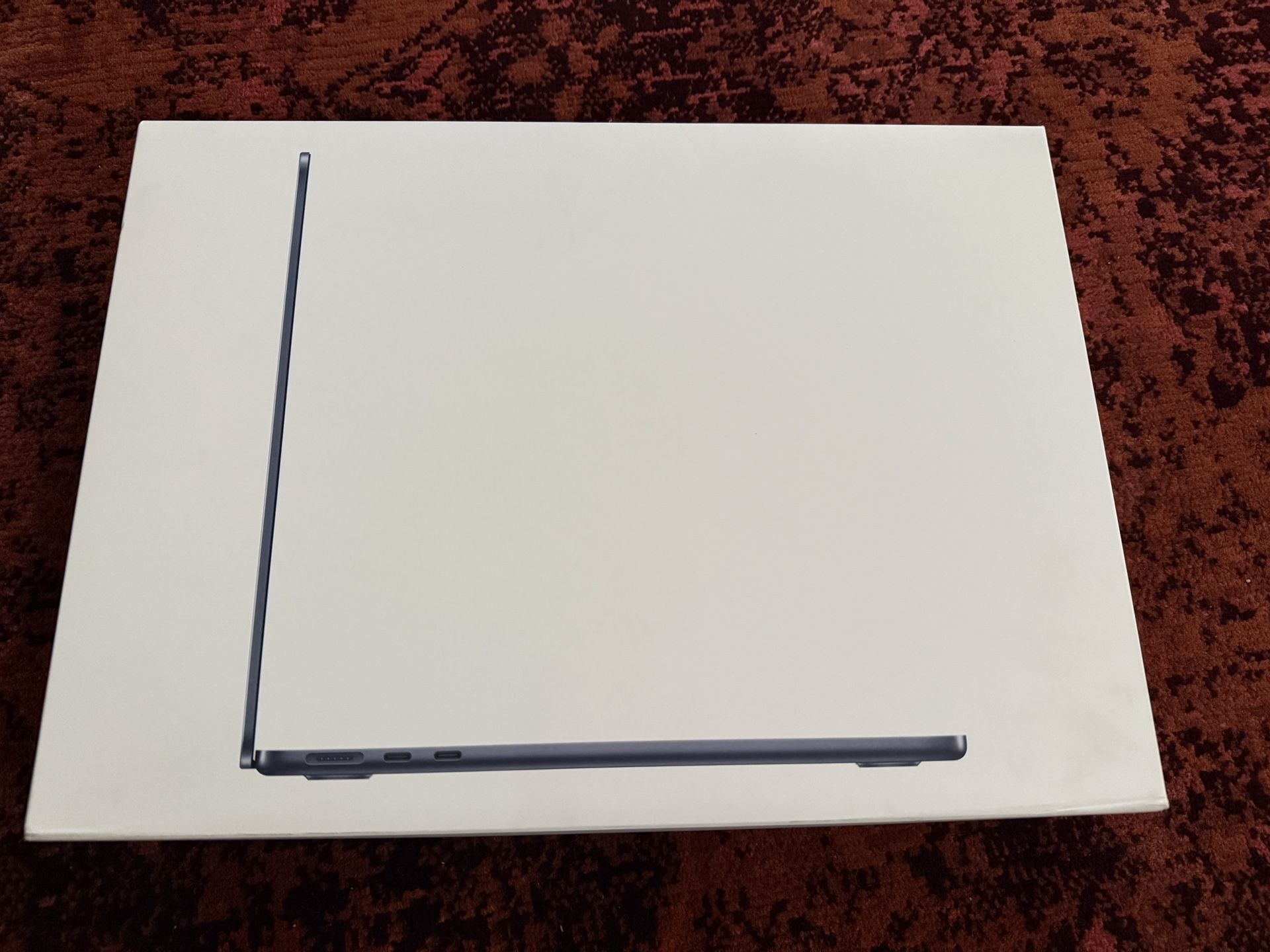 NEW Sealed 13-inch MacBook Air with Apple M4 chip
