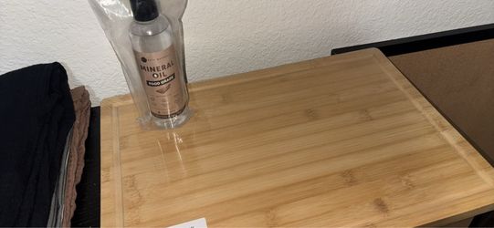 Wood cutting board