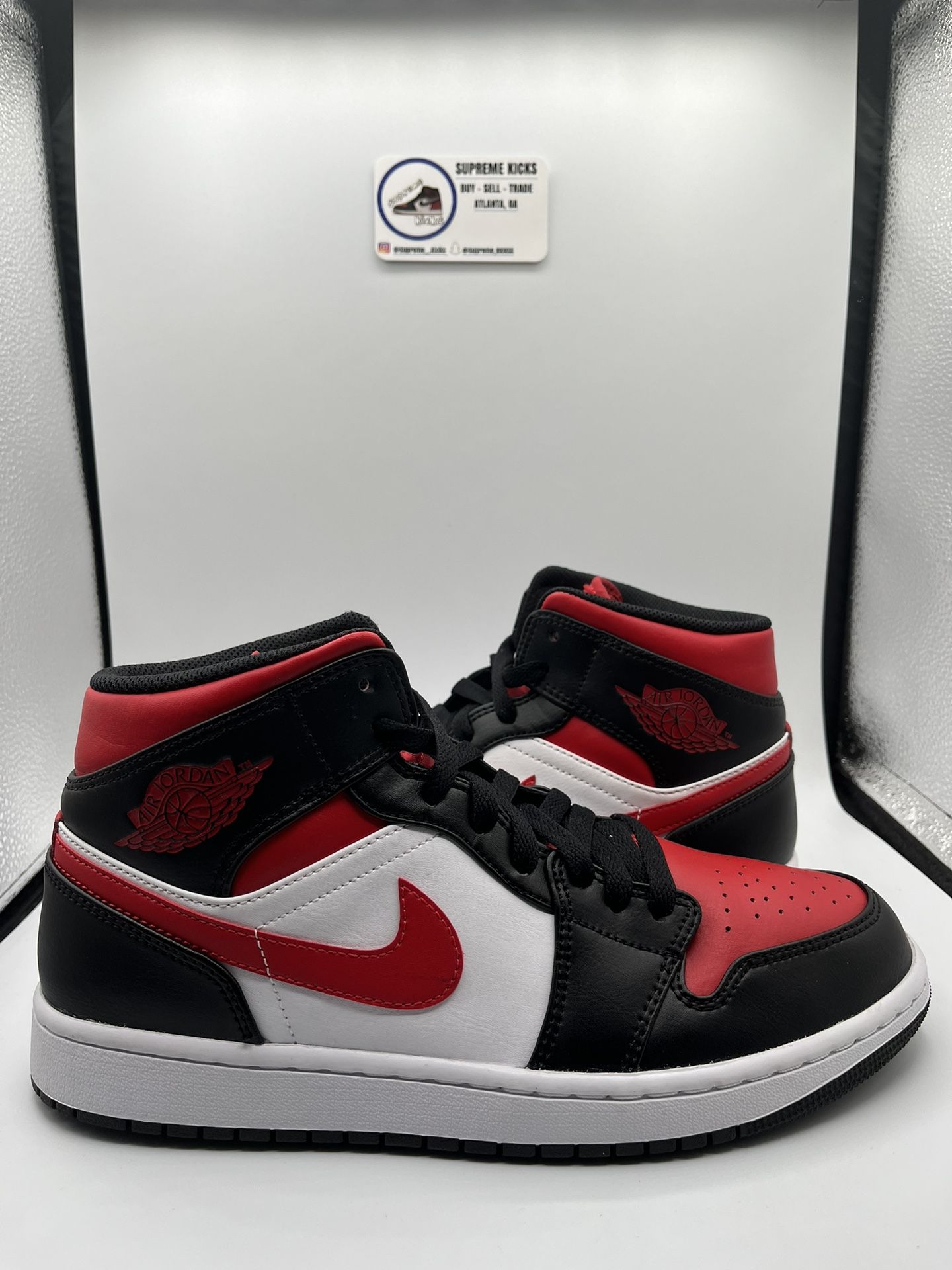 Jordan 1 Mid