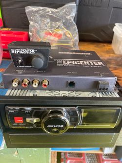 Alpine iDA-X300 & Audiocontrol Epicenter